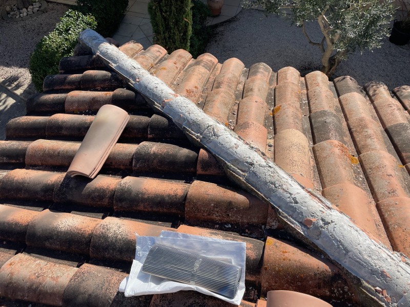 Rénovation de Faîtage de toiture sur Bouc-Bel-Air 13320