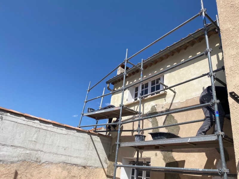 échafaudage pour toiture et façade sur marignane