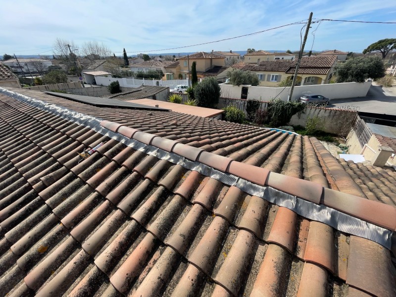 Rénovation de Faîtage de toiture de maison à Marignane 13700