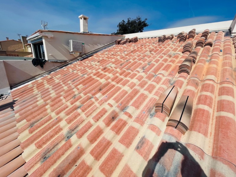 Changement d’une toiture de maison avec isolation sur Sausset-les-Pins 13960 près de Marignane.