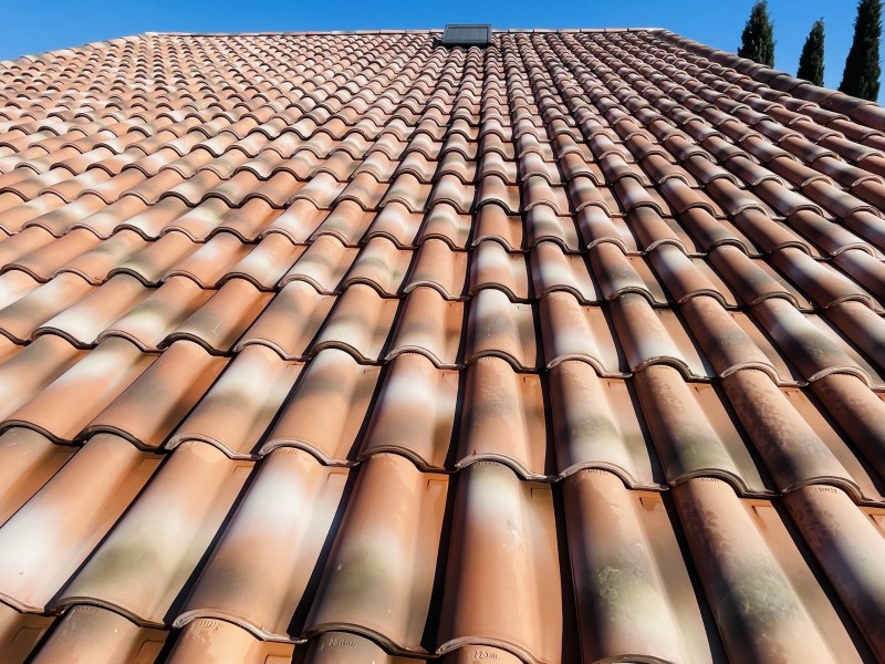 couvreur pour pose de tuile à rognac 13340