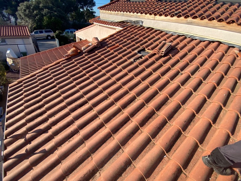 dépose toiture près de aix en provence