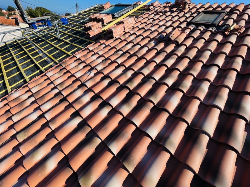 couvreur pour pose de tuiles Châteuneuf-les-Martigues 13220