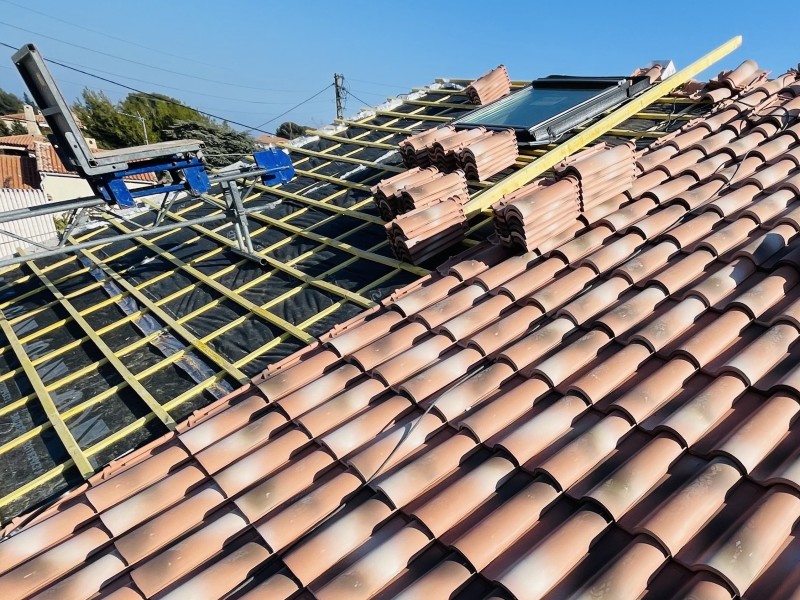 couvreur pour entretien de toiture à Luynes 13080