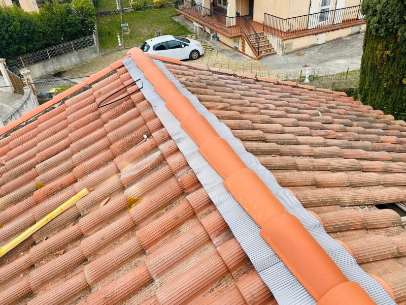 pose closoir et tuiles canal sur velaux