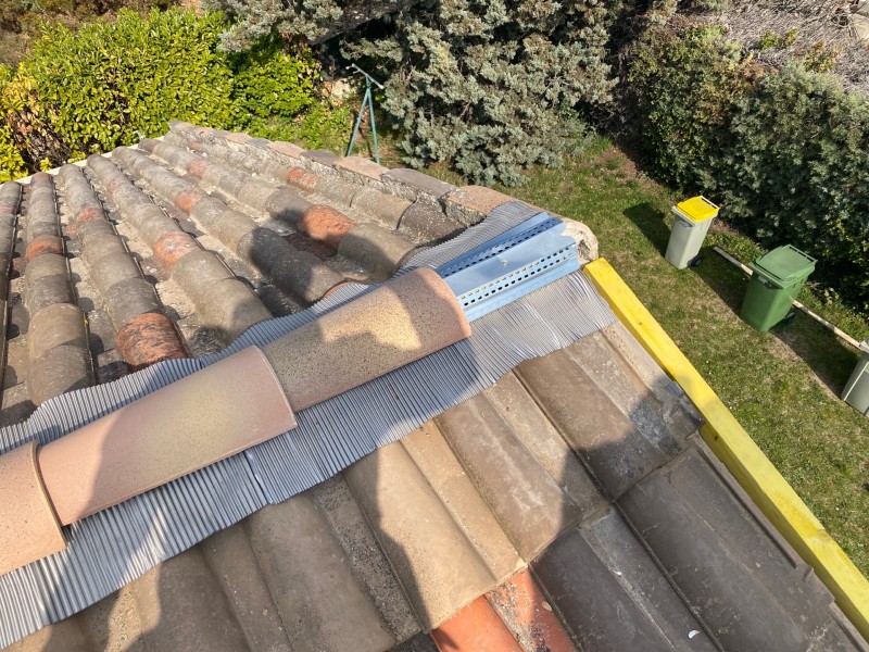 pose faitage et rive sur mimet