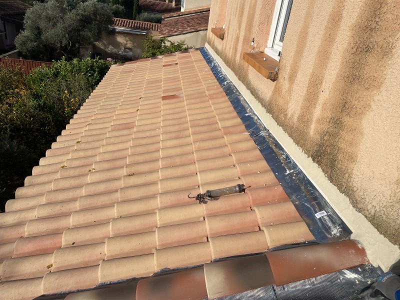 Rénovation de toiture de maison à Coudoux 13111