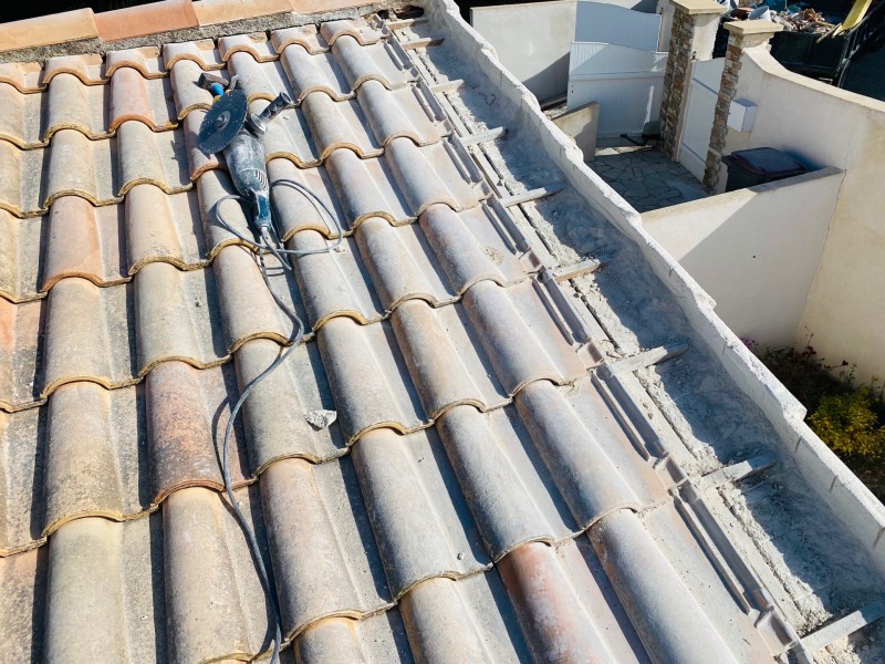 refection de rive en cour sur carry le rouet