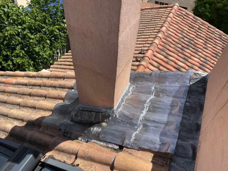 réparation de toiture vitrolles 13127