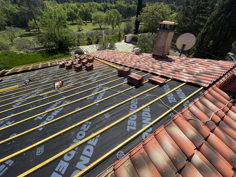 réfection de toiture à Aix en Provence 13100