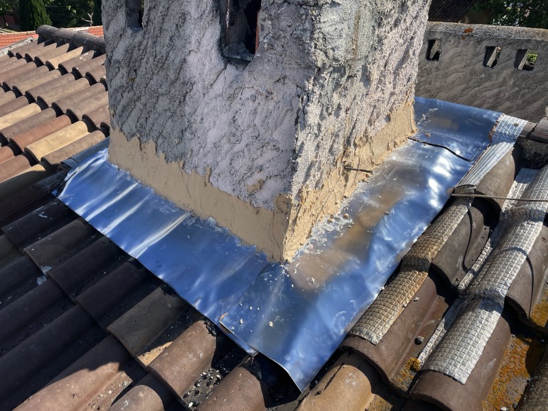 réparation de toiture tour de cheminée marignane 13700