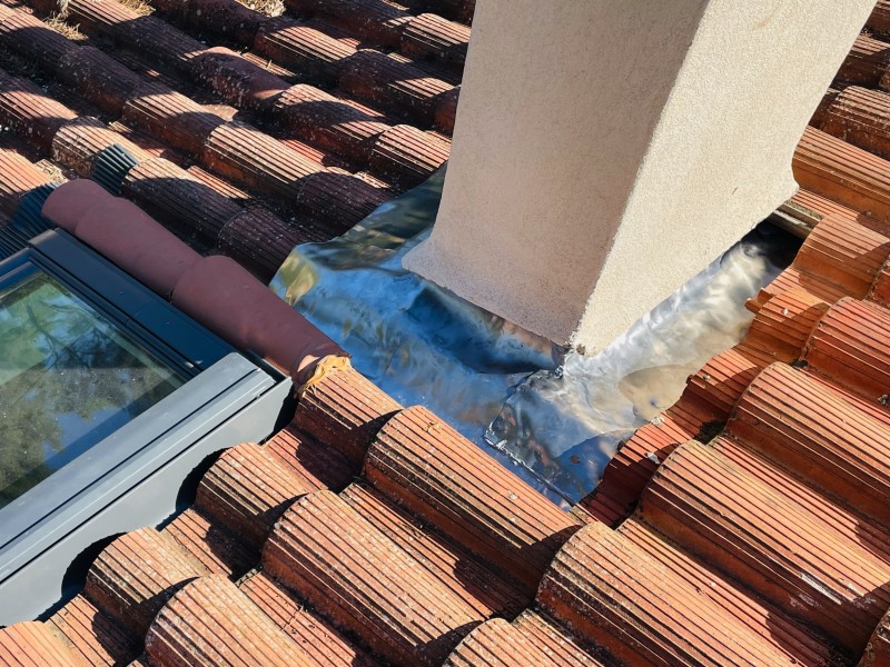 Couvreur pour rénovation d’une toiture de maison sur Bouc-Bel-Air 13320