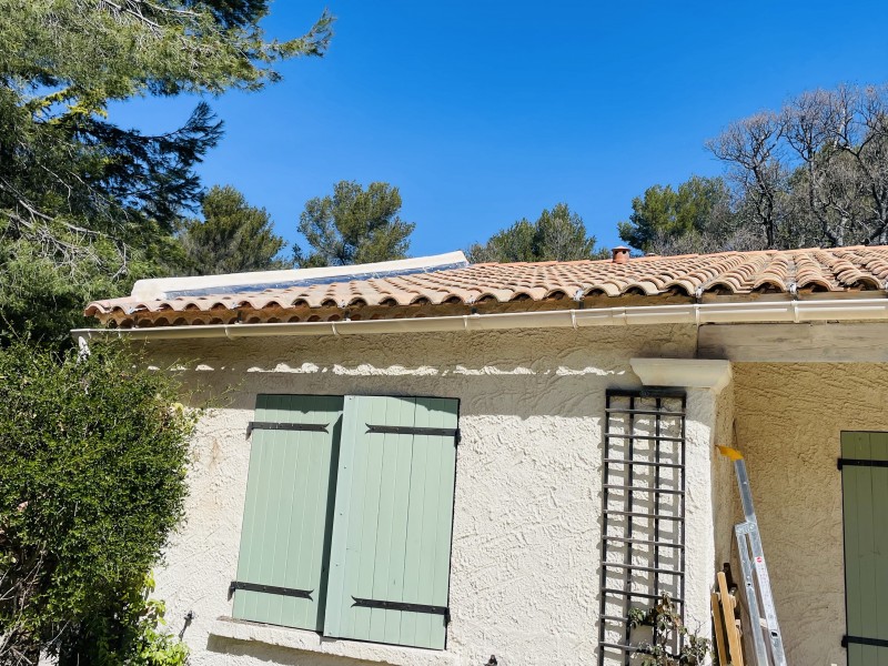 Solin et Génoise sur Mimet 13105