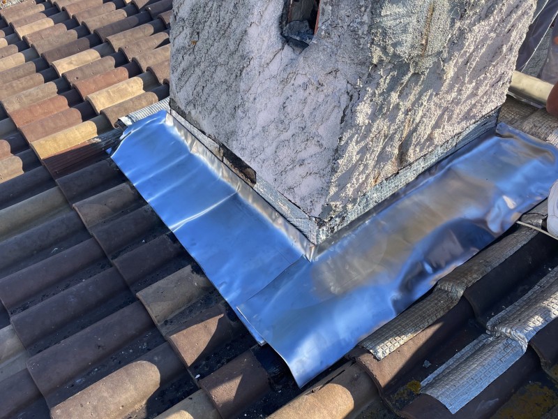 Couvreur pour réparation de toiture de maison sur Marignane 13700