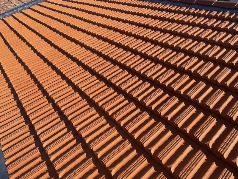 Couvreur sur Lambesc 13410