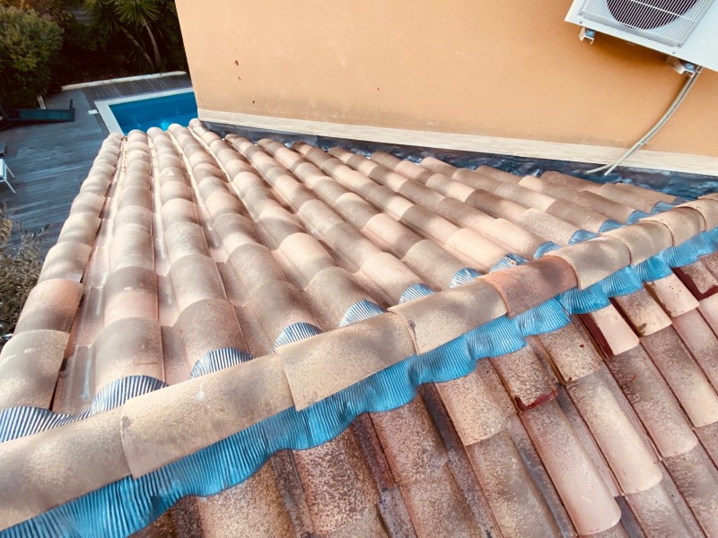 toiture tuile mecanique fini près de marignane