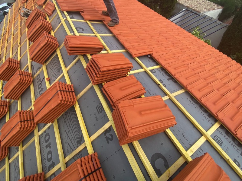 couvreur pour pose de toiture à rognac 13340