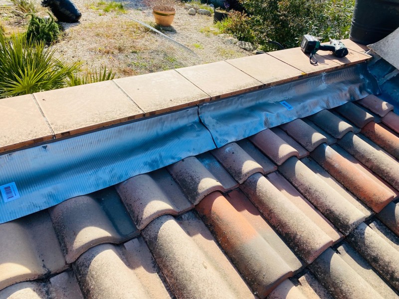 pose solin en plomb sur carry le rouet