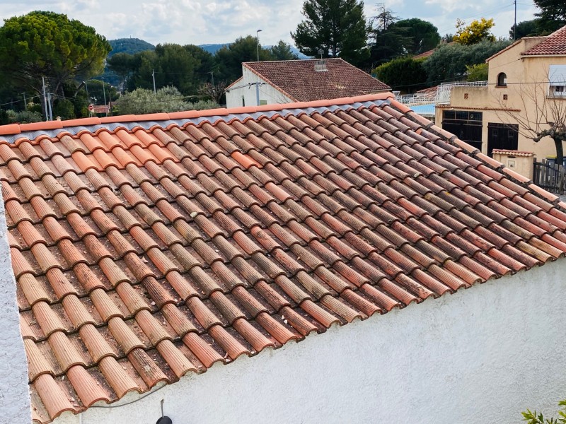 faitage closoir à sec fini près de velaux