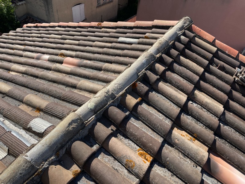 dépose faitage pour reparation de toiture marignane 13700