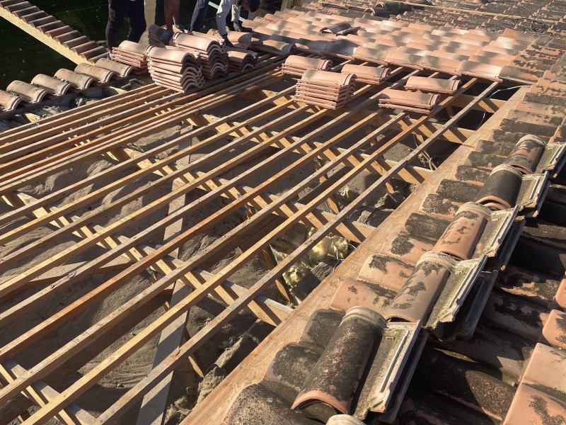 réparation de toiture de maison à velaux 13880