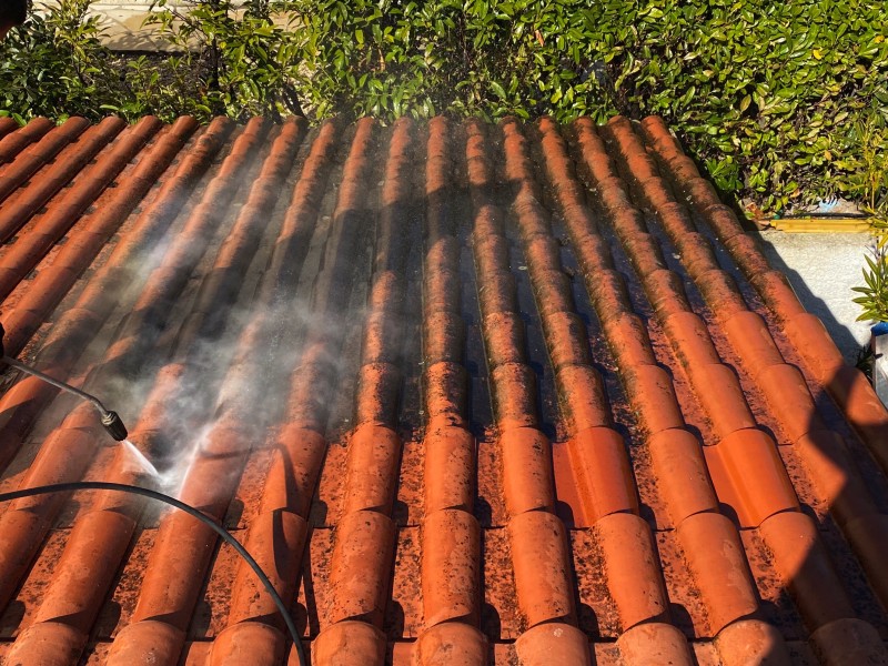 Nettoyage de toiture à Velaux 13880