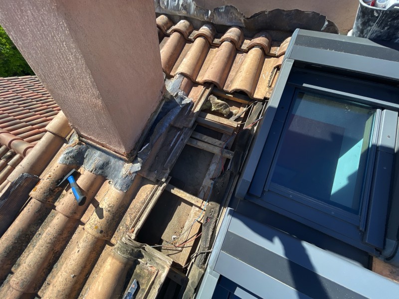 Intervention Couvreur pour réparation de toiture à Vitrolles 13127