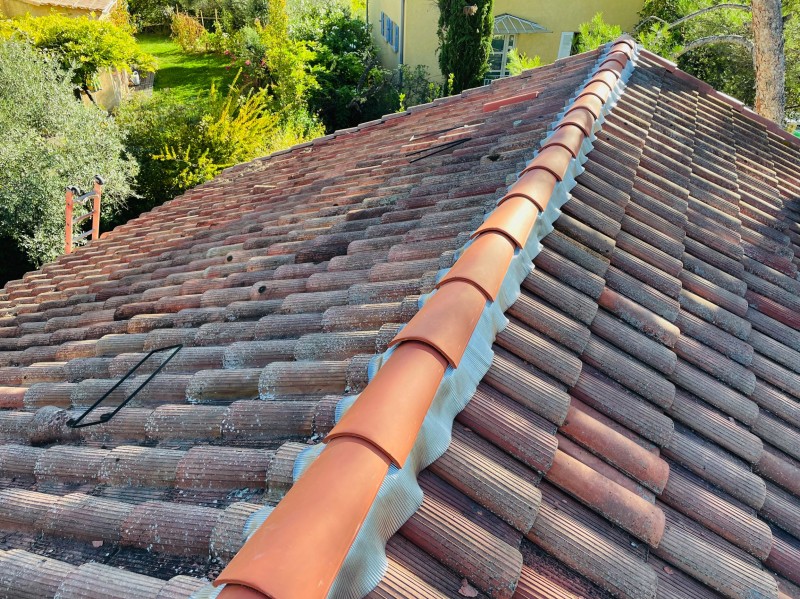 Couvreur pour rénovation d’une toiture de maison sur Bouc-Bel-Air 13320