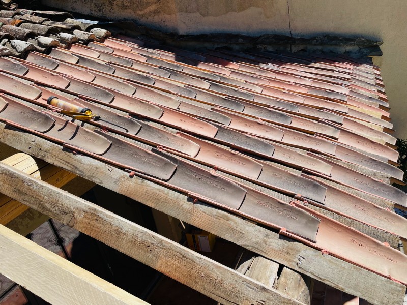 Pose de toiture canal sur ventabren