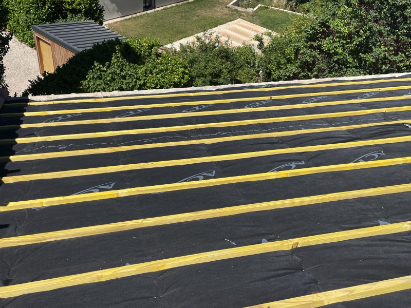 Pose de liteaux pour toiture à Bouc-Bel-Air 13320