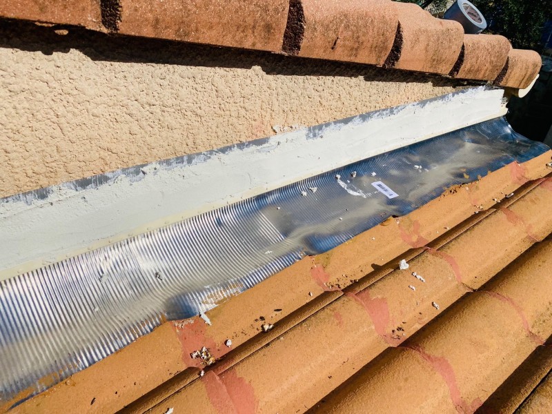 Changement de Solin en Plomb sur une maison à Vitrolles 13127 près de Marignane