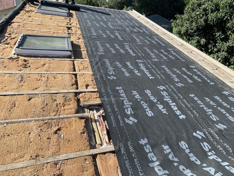 couvreur pour pose de tuile à Luynes 13080