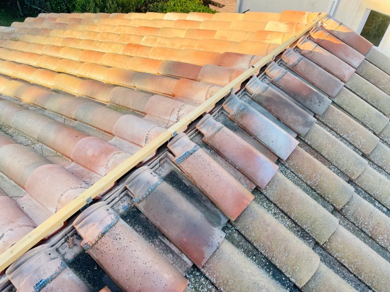 pose suport bois pour faitage closoir sur marignane