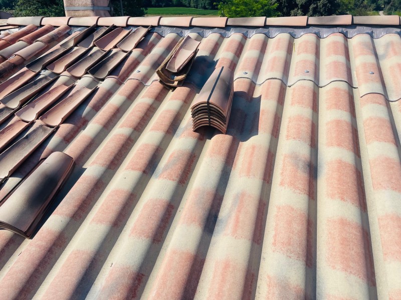 couvreur pour réfection de toiture La Fare-les-Oliviers 13580