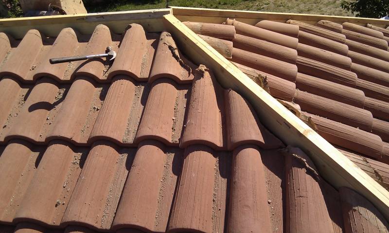 pose lisse pour faîtage toiture béton sur martigues