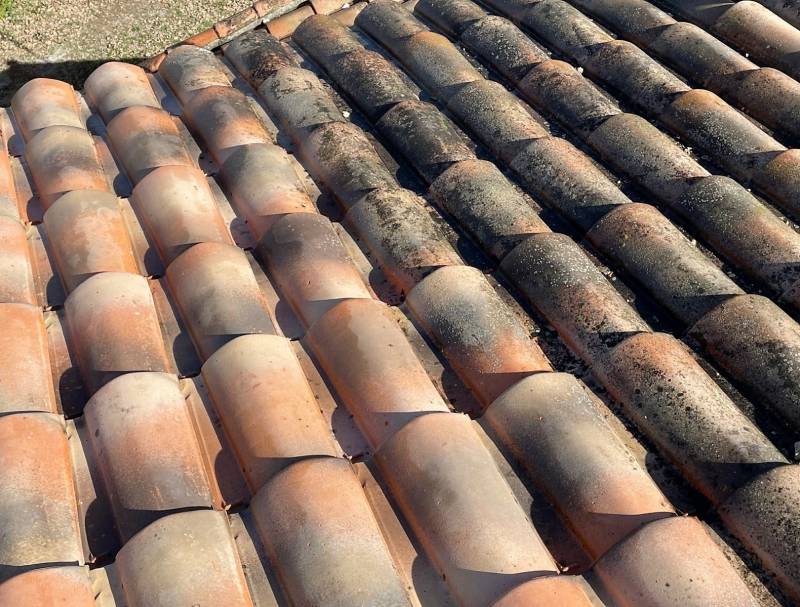 tuiles avant apres nettoyage sur vitrolles