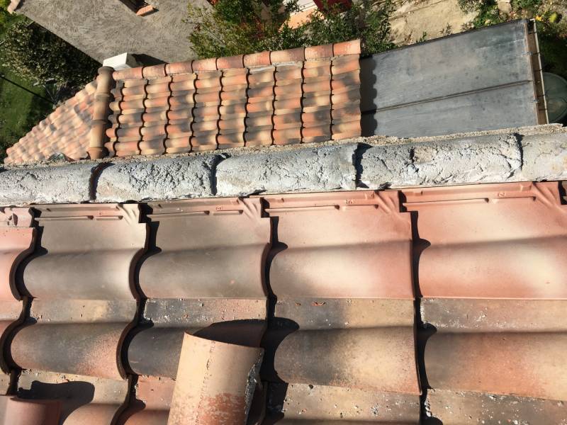 pose tuile de rive sur coudoux