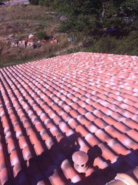 tuile romane sur aix en provence