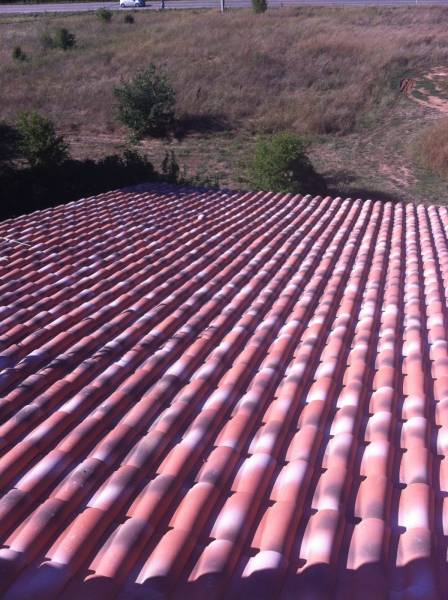 toiture en tuile romane sur aix en provence