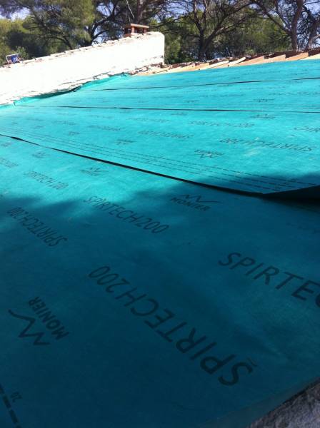 pose écran sous toiture sur salon de provence