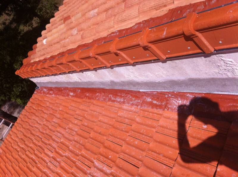 Pose d'une toiture sur une maison individuelle à Salon-de-Provence 13300