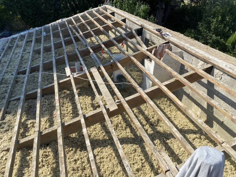 Pose Isolation Laine de Roche sur Marignane