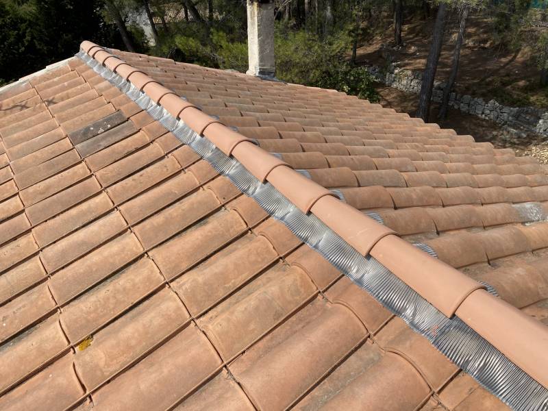 Faîtage closoir sur aix en provence