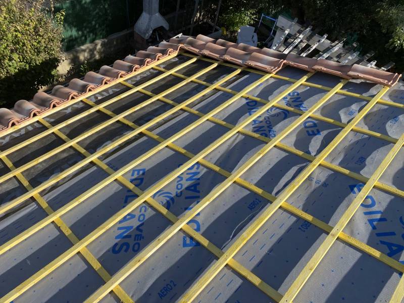 pose écran sous toiture prés de Marignane