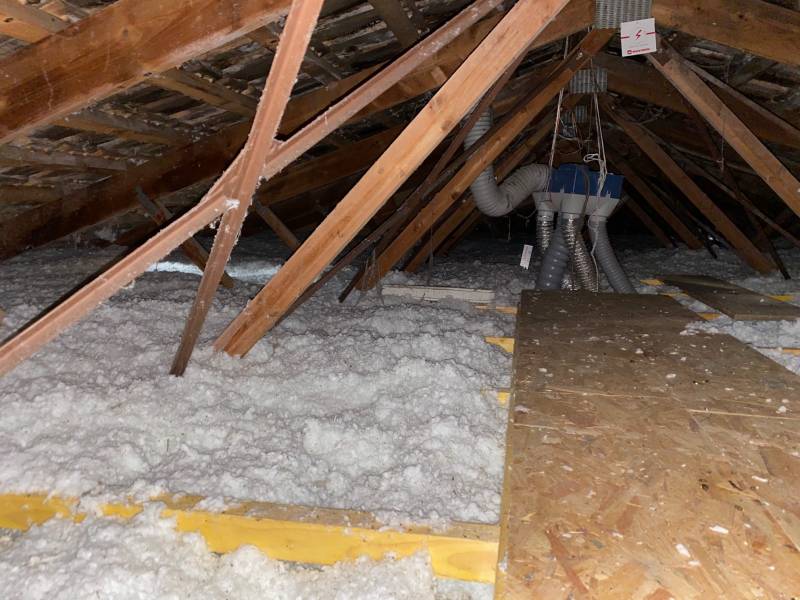 isolation comble laine de verre avec chemin de visite Châteauneuf-les-Martigues 13220