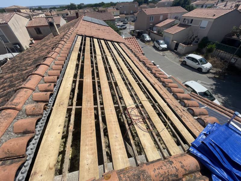 Réparation de toiture de maison sur Les Pennes-Mirabeau 13170