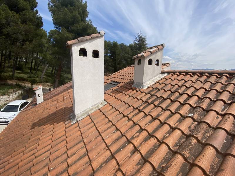 toiture avant intervention vers aix en provence
