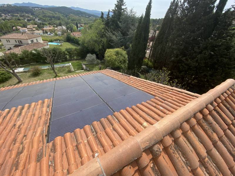 toiture avant intervention sur bouc bel air