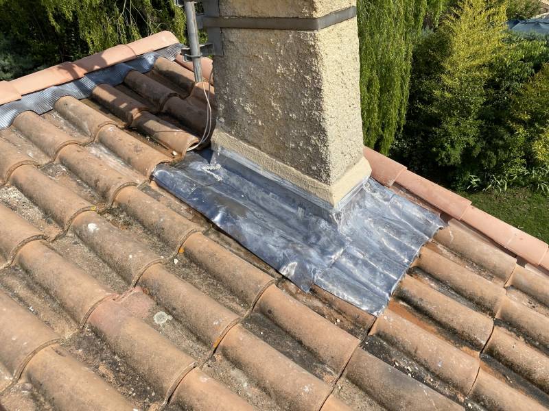 abergement de cheminée plomb sur vitrolles