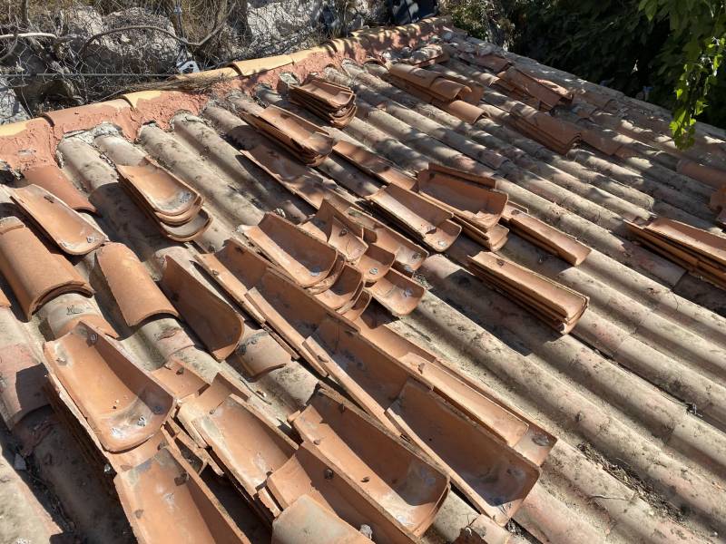 dépose toiture canal sur les pennes mirabeau